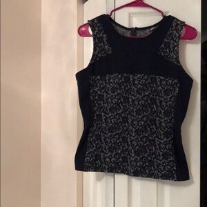 Chelsea28 Navy dressy top size M